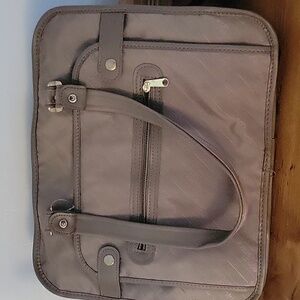 Lap top bag